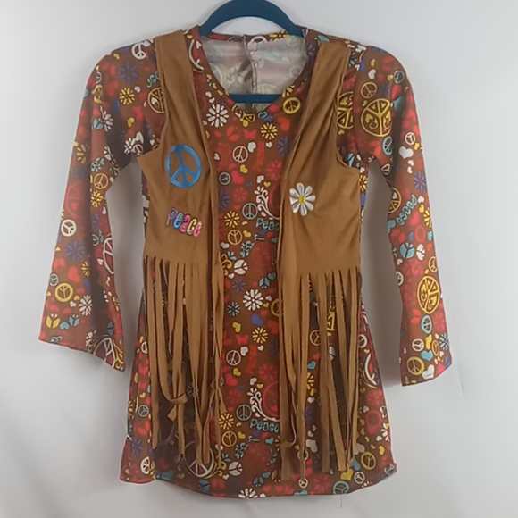 Girls hippie costume size M 10-12